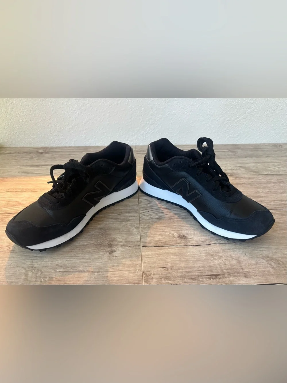 New Balance athletic sneakers NEW